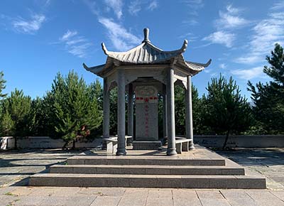 旧县烈士碑(图1)