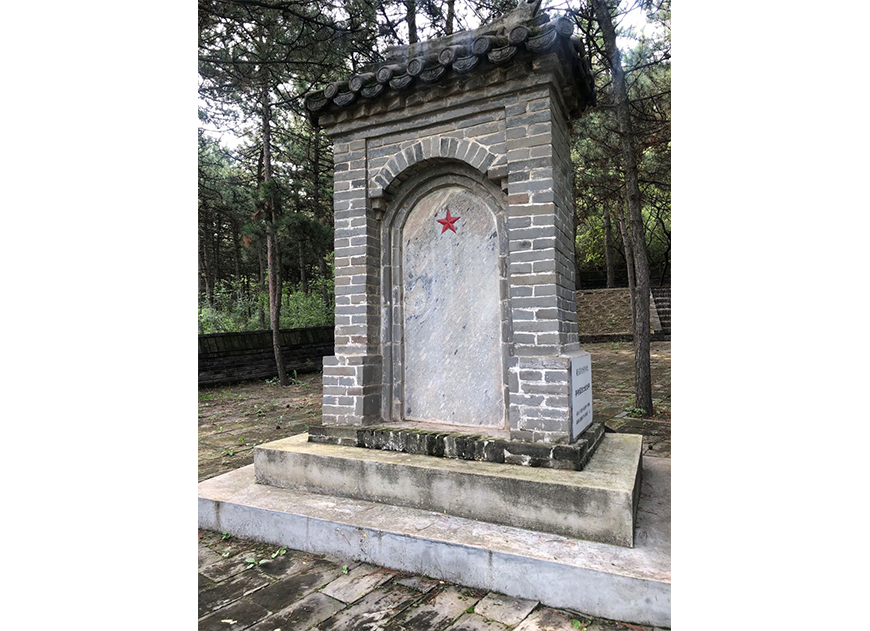 果树园烈士纪念碑(图2)